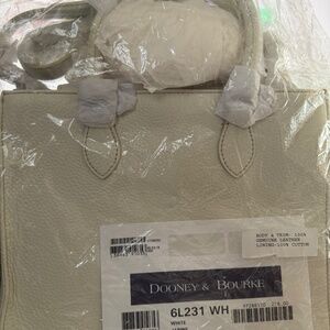 Dooney & Bourke Women's Janine Satchel in Pebble Grain Leather, Large Handbag